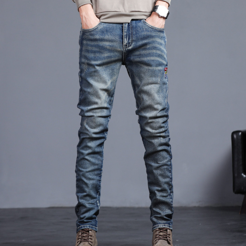 Moderne og stilige jeans for menn