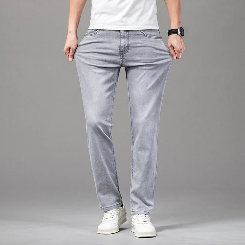 Behagelige rette passform-jeans for menn